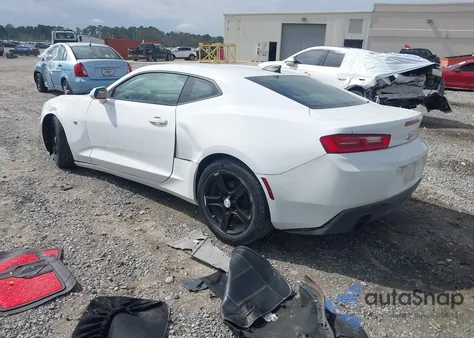 2017 Chevrolet Camaro 1Ls z USA, uszkodzony, nr VIN 1G1FA1RX2H0189347